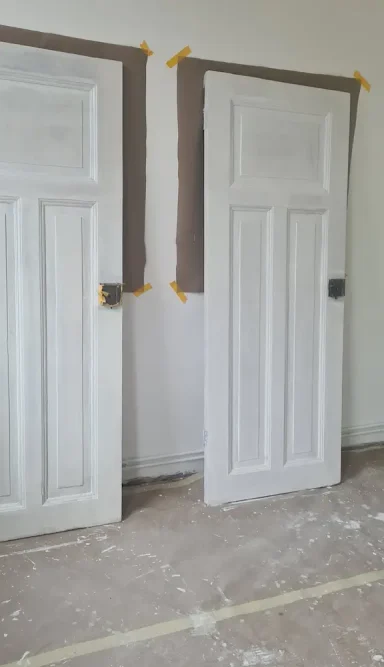 Altbautüren Lackieren