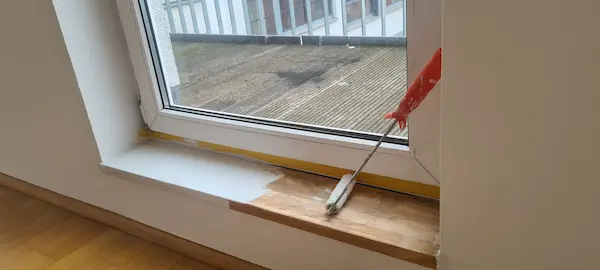 Fensterbank Lackieren Vorstreichen